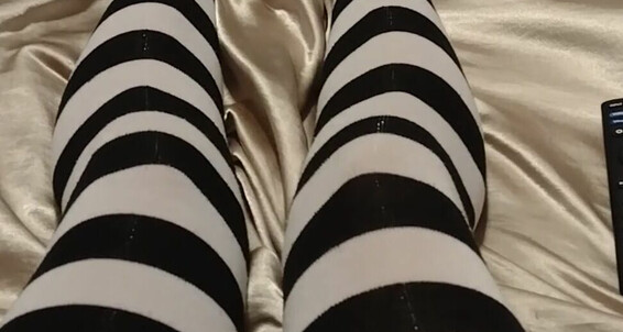 Kasysnowpremium - Them Highs Close My Or In Striped Do Legs When Like I The Open You Ar Sheets Thigh