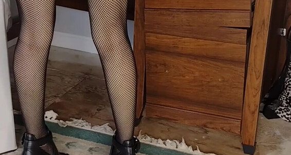 Kasysnowpremium - Fishnets My And Office Heels In Off The Cleaning Desk