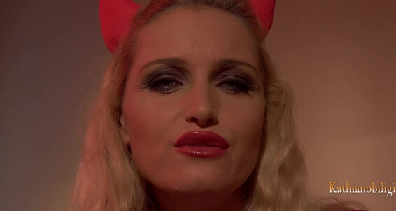 Kathianobilixx, Video: Make Treat My Devil Halloween Handjob Trick Miss Or Don The T Yo Special Will