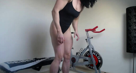 Maria-Wattel - At Wattel Stream Maria Pm Home Here Today Some Workout Its Least Warm Started