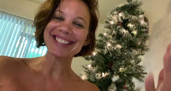 Thebrittanyxoxo - Oh Gosh Moly And My Holy Snow Glitter
