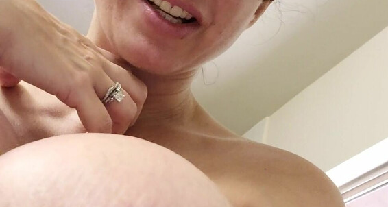 Thebrittanyxoxo - A Guess Was Comfortable Hi Not But I Wednesday Happy Y Flattering Angle Th All Filming