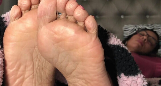 Deedeericanfeet - Requested Soles Sleepy As