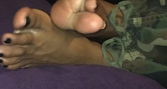 Enjoyyourfetish - U Play Yoursolection Foot With Scrunching Sensual