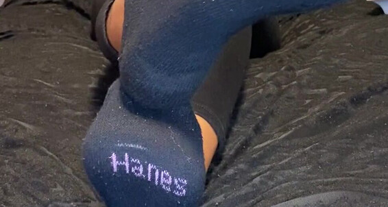 Sexy Play And Foot Reveal With Tenlittoes Soles Enjoyyourfetish