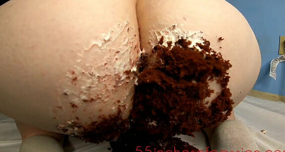 Fifty5Passion, Video: Fifty Velvet Passion S Red