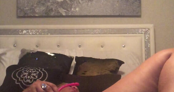 Melrosefox, Video: To Who Cum Needs