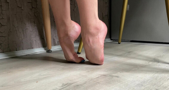 Lenas-Diary - Gymnastics Lenas Diary Feet