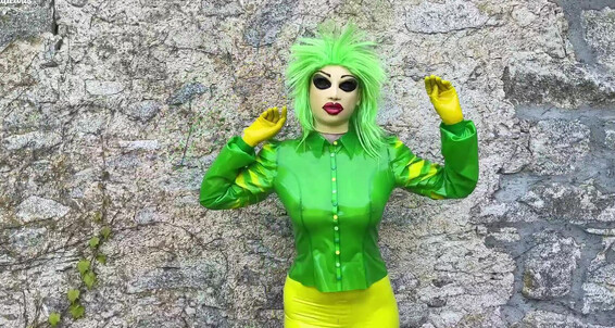 Mfetilicious - Punk This Green With Doll Some The Music Enjoy Video Of
