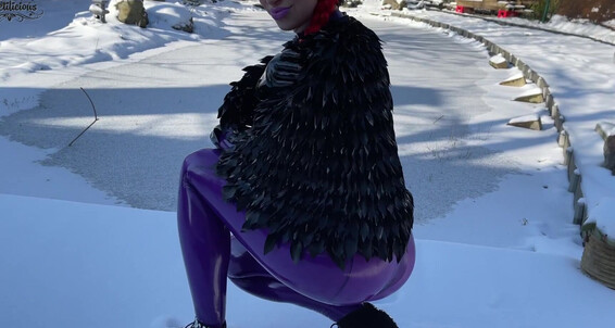 Mfetilicious - Quills A Day Love And My I Purpl Black Hat With Snow Perfect Cape Transparent For