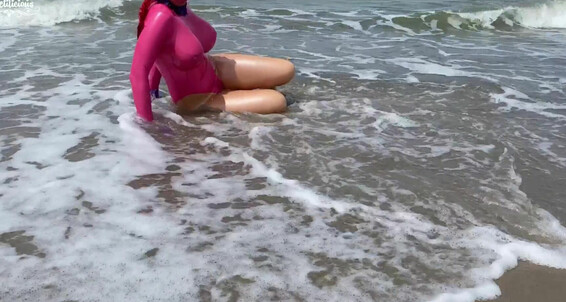 Ripped Shooting Mfetilicious Sunday Last Behind My I Beach S Here Scenes The Video Of