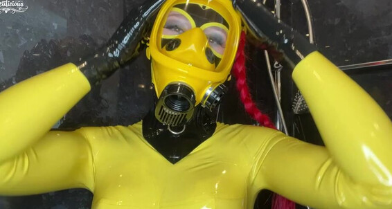 O Mask Mfetilicious After Yellow And Made This I Clip Black You Gas With For Latex