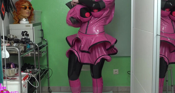 Mfetilicious - A From Covered Completely Made Complete I You New To Wit Naked Transformation Video For