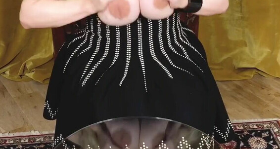 Realallanahstarr - Starring At My Tits Stop