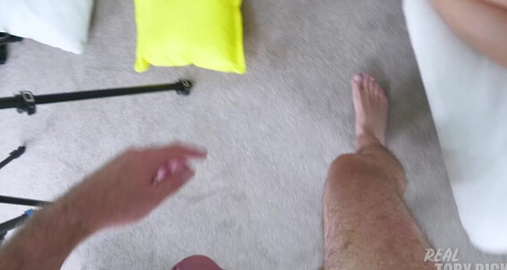 Realtobydick, Video: Gobble Goo My