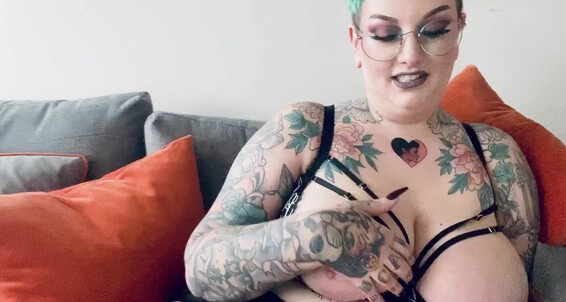 Galdalou - A Tell D Like I You To Story