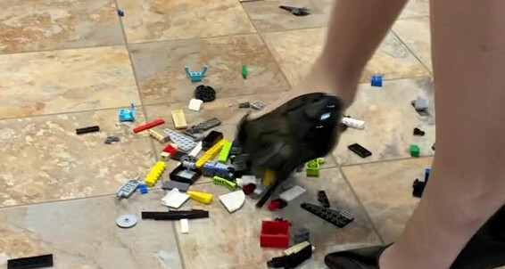 Hergoodtimeinheels, Video: 
