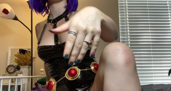  Her Raven Play Cosplay Has To Vibe Pussy Vibrator Manyvids