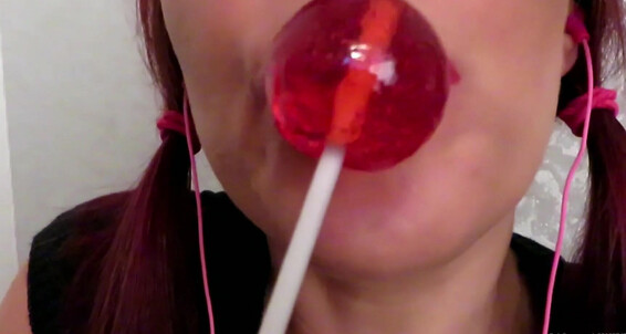 Lollipop Flirtyasmr Bis Lick Strawberry