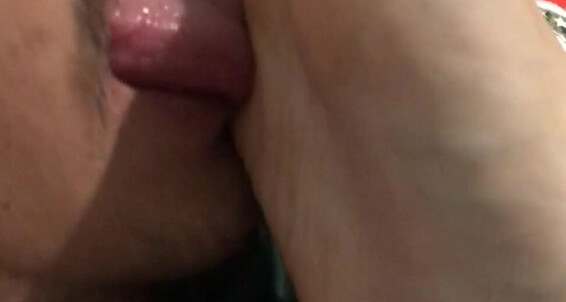 Did A Unrealesed V He Kiss Deo While This I Handjob Part Sresrafeet Licks In The Video Of