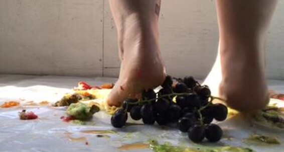 Skylarshark - Fruit Stomping Fetish Foot