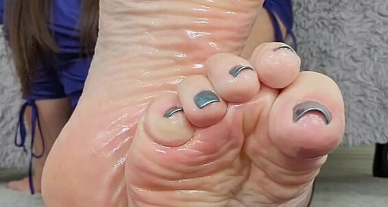 Get Sexy D Cum My And Oiled Up Myprettyfeet You To I Them Ready Lov Feet For