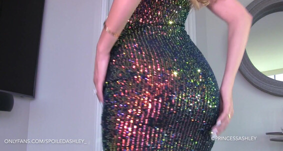 Spoiledashley_ - Snap And Sequin P Full Clip Pay Dress To Game Exclusive Onlyfans Spoiledashley In