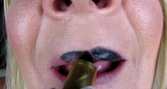Misswhitneymorgan - Pov Kisses Black Kinky Lipstick