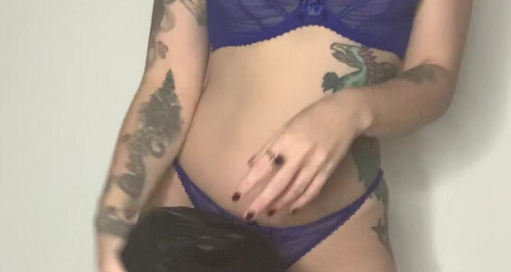 Adreenacuckoldress - Sexy Joi Tease Strip