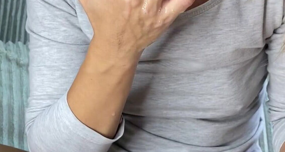 Froggeefeetvip, Video: Saliva Mmmm Lovers Any