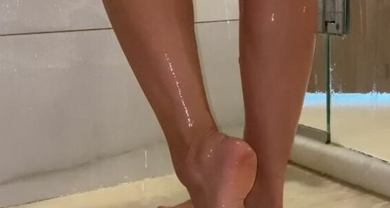 Laufrenchfeet - Missed Clean Face D Down My I To During Slaves Just Sit Holidays Feet