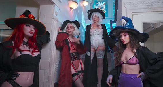 Hheadshhot - U Halloween Sex Witches Very Waiting With Are Ready Hot Already Group For