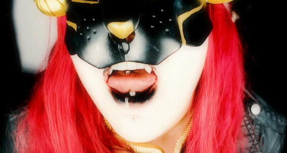 Minademonic - Hell Petplayfangfetishpanting Pussy Of