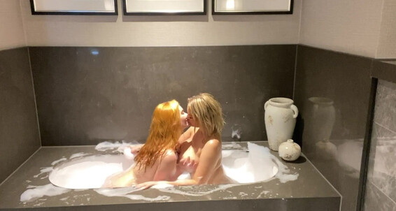 Bath With Lolarosexxx Lanawolf Time