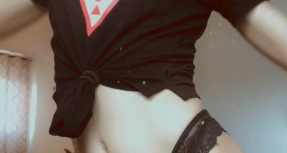 Rhiannonryder - A Something Obvs M Think I Or In Music Vid