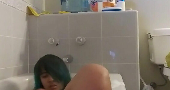 Adorableteasex3 - Fun Xd Adorableteasex Had Some Bathtub In The