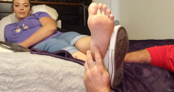 Dixiesjewels - Stinky And Sock Worship Feet