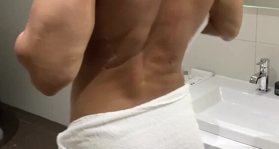 Parker_Vip, Video: Vip Parker