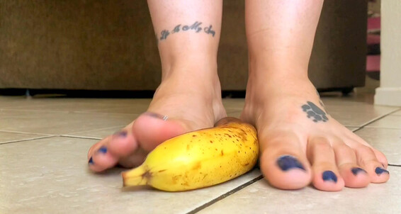 Nikkivonnails - Barefoot Between My You Would With Lick Banana Them Toes