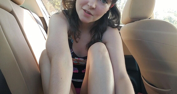 Tinyfeettreat - Her Wallet Taxi Forgets You Let Would Xxx Passenger
