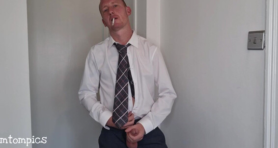 Tie A Tomtompics And Stood My Playing Fans With Dick No Shirt In Cu The Smoking For