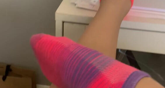 Rosiesoles - Study Removal Sock Break Tease