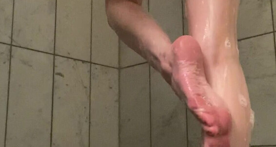 Took A Last Foot Nice I Ni Focused Shower Harloweblue Soapy Video