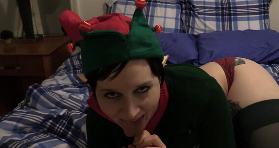 Bondage Christmas Elf Needs Belated Anal The Bettie