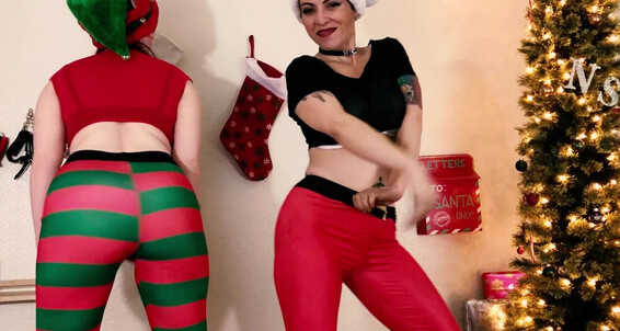 W P Elf Santa Hd Campbell Camille Twerk Nikki Legging