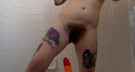 Feliciafisher, Video: Ridessucks Big Young Felicia Dildo