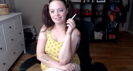 Tinyfairybabe - Pigtails In Messy Smoking