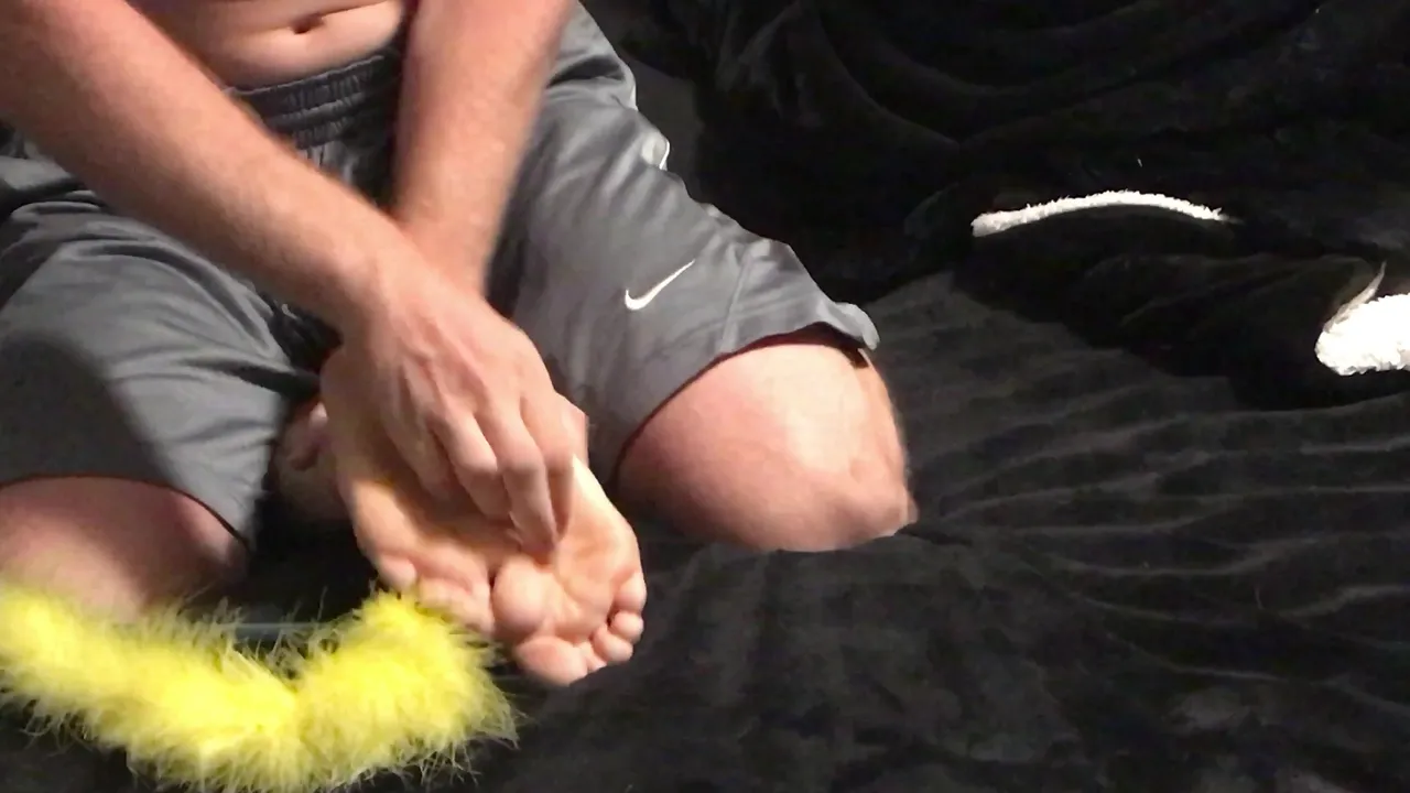 Brittneybarbie My Feet Are So Ticklish