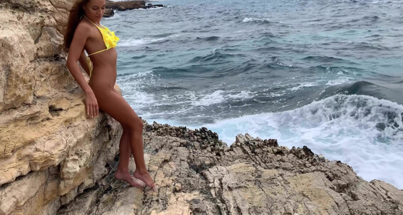 Evelinedellai1, Video: Evelinedellai Naughty Beach