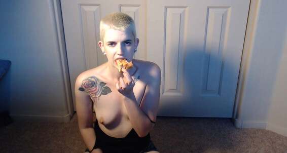 Blissfulbuds - Ahegao Eating Pizza